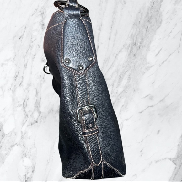 Black Prada shoulder bag - Picture 3 of 8